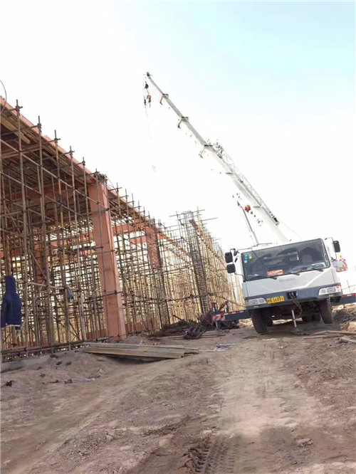 宜兴市吊车作业的安全注意事项有哪些？